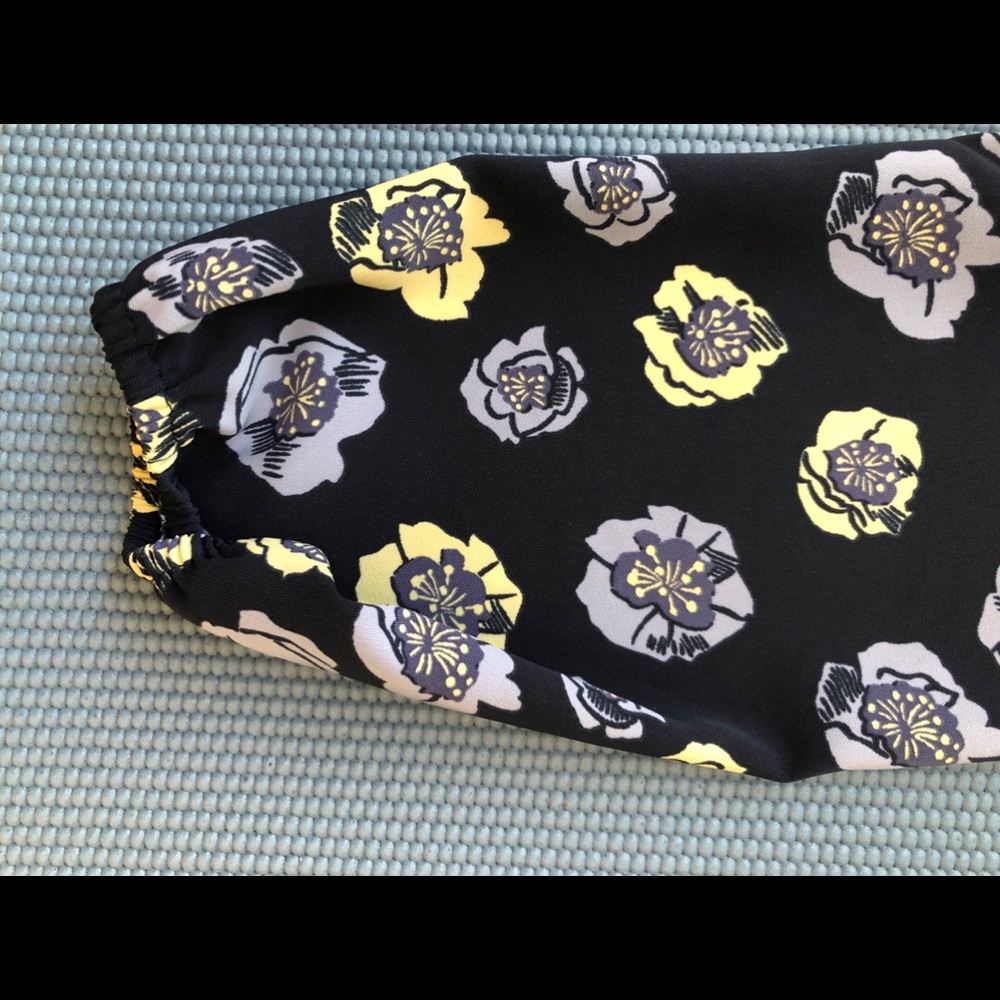 Loft Floral Dress - Picture 9 of 10